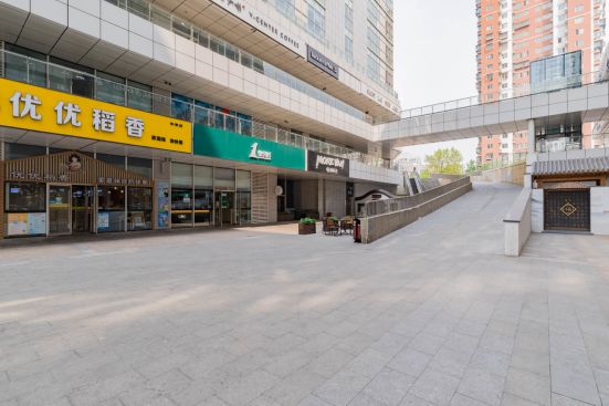中心物业公司是哪家物业管理费多少九游会登